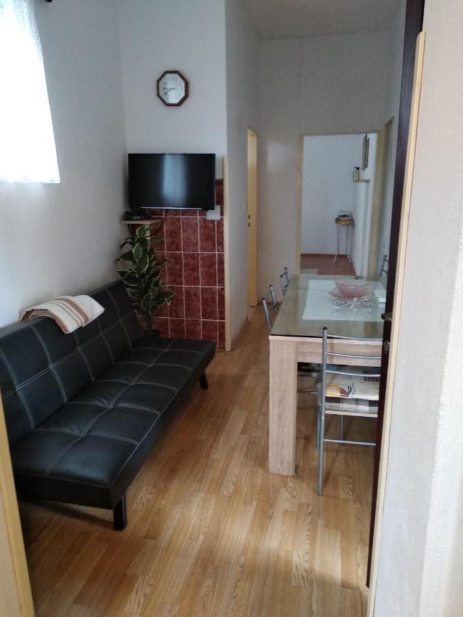 Braco Apartments By The Sea With A Sea View 扎博里克 外观 照片